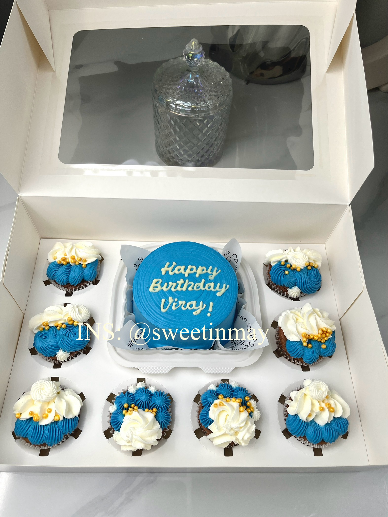 Gift Box for Friends - Image 8