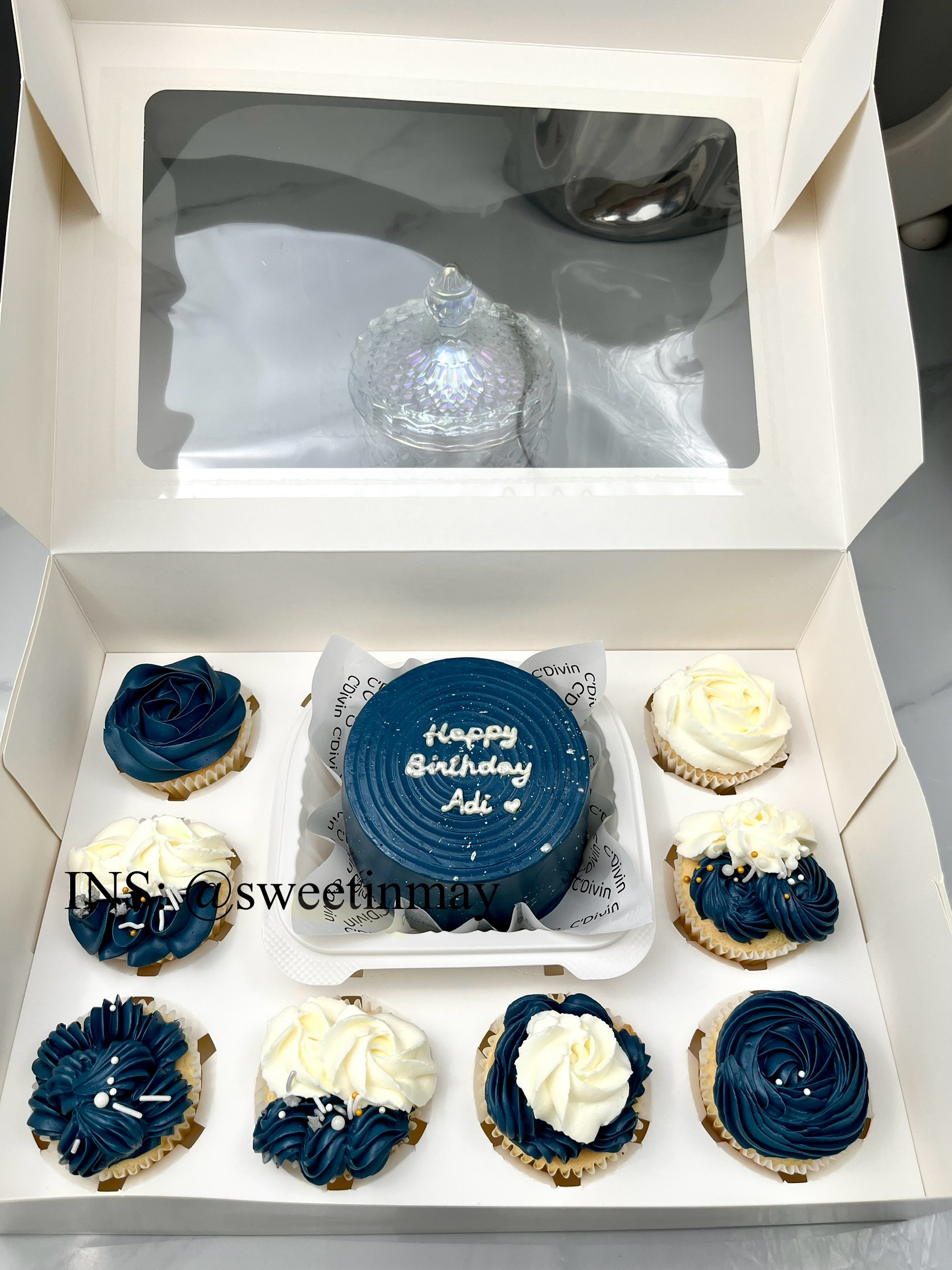 Gift Box for Friends - Image 7