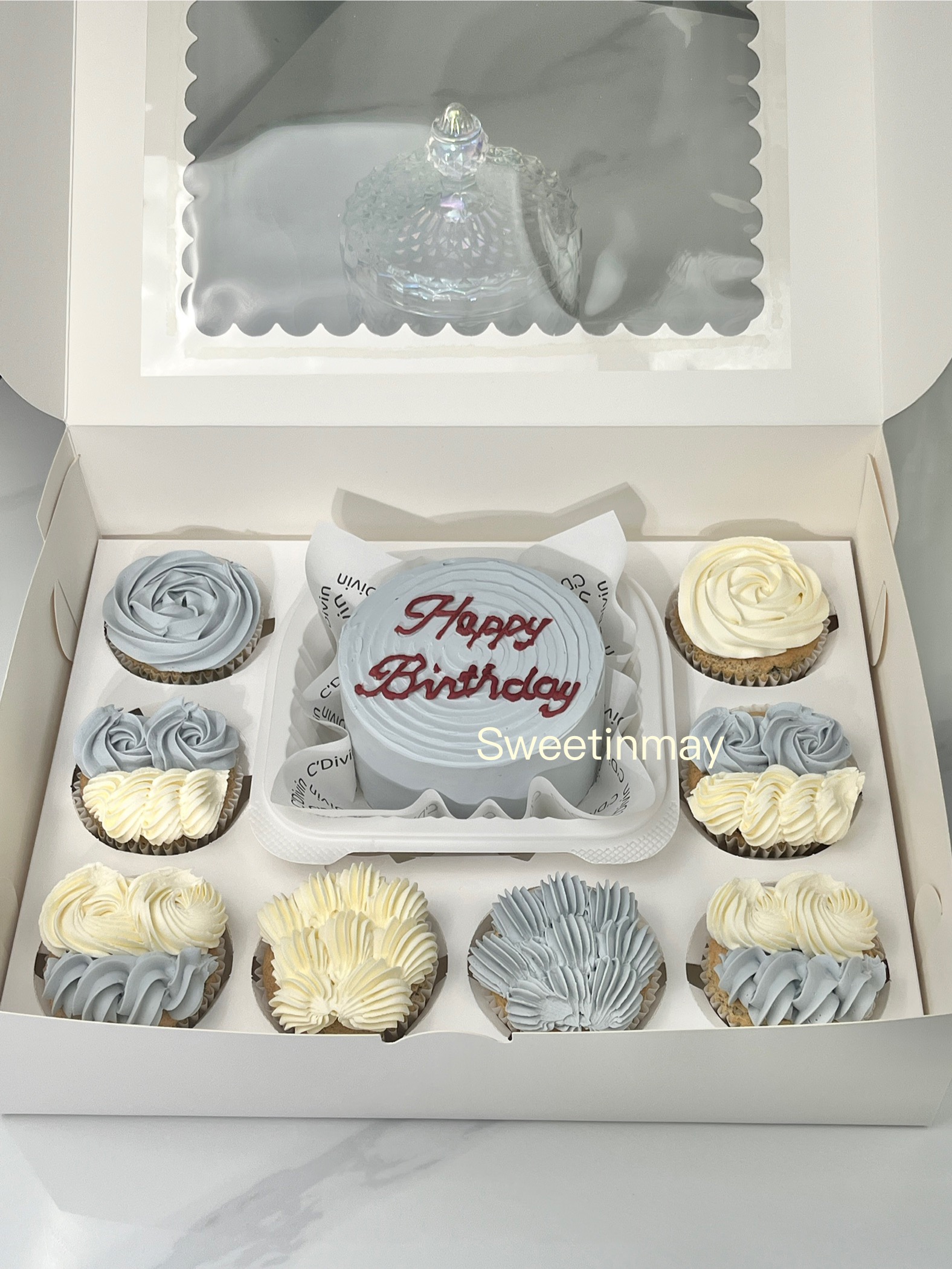 Gift Box for Friends - Image 2