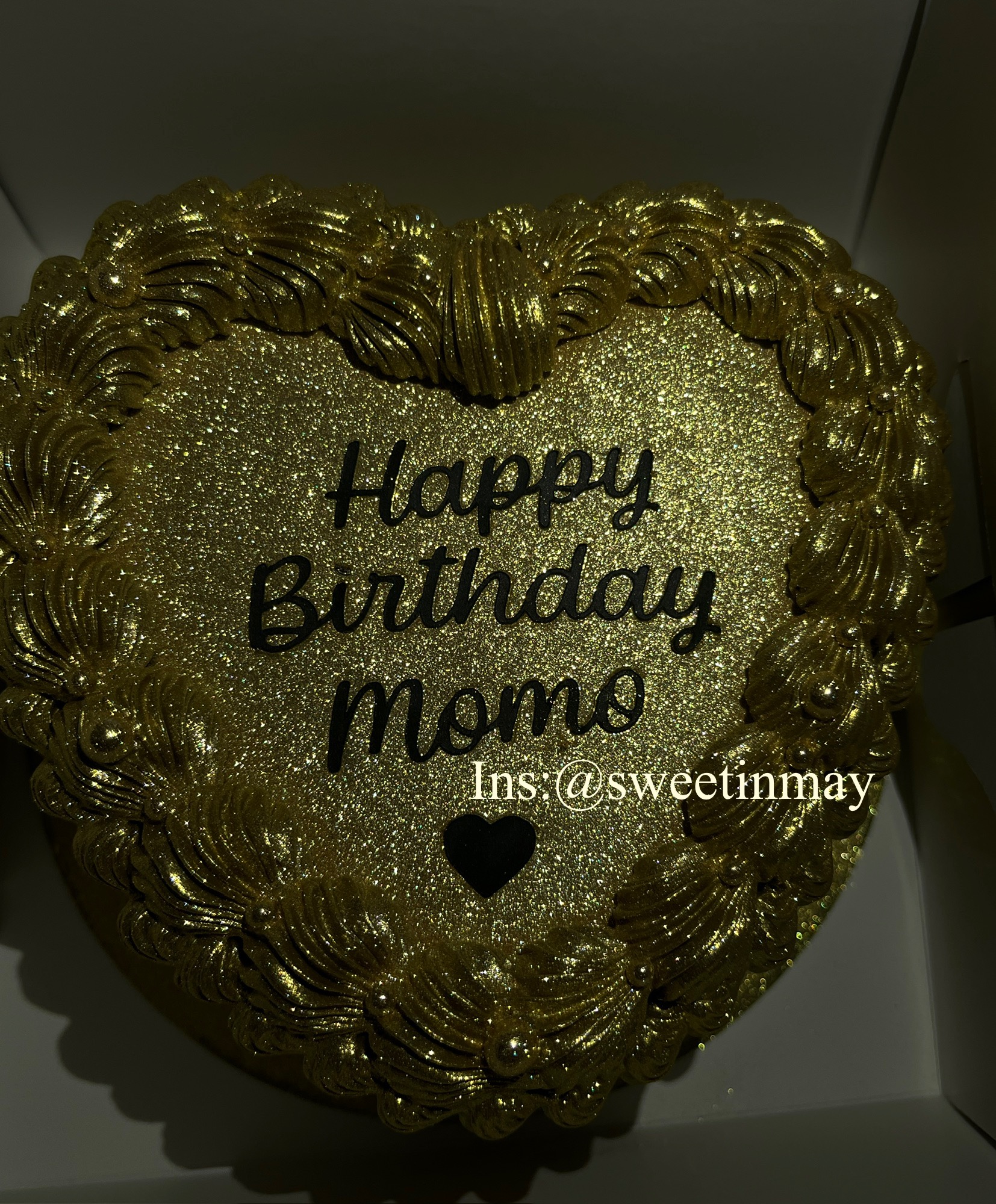 Metallic Gold/Sliver Cake - Image 5