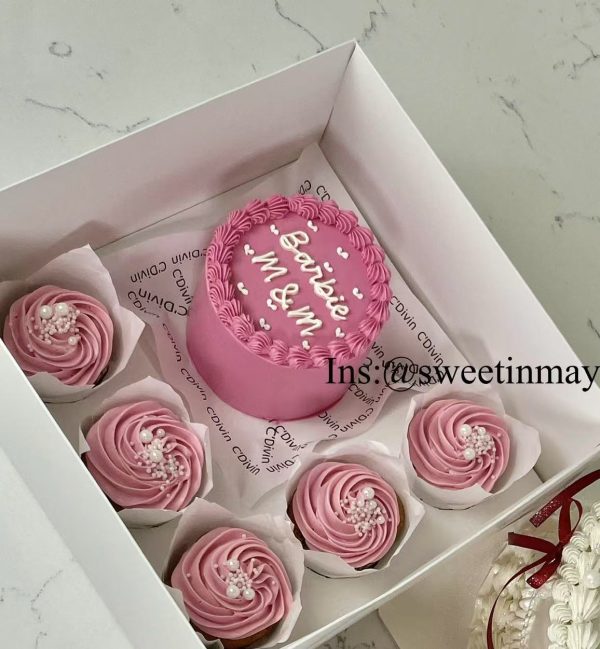 Gift Box for Couples/Small Family