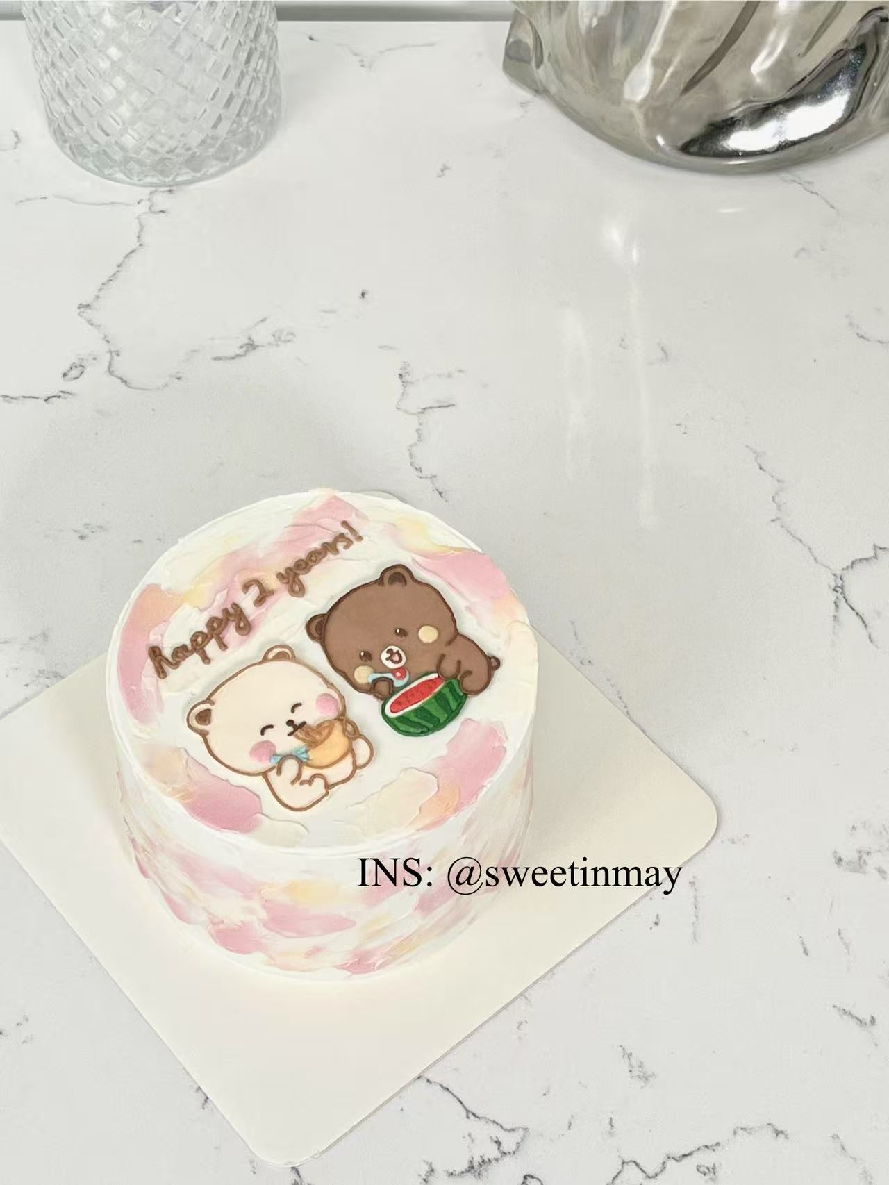 Buttercream Painting Cake - Image 3